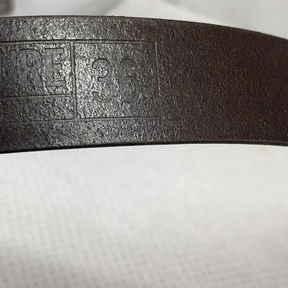 Structure dress belt